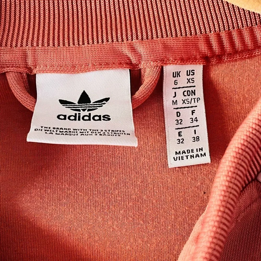 Adidas  - Picture 6 of 7
